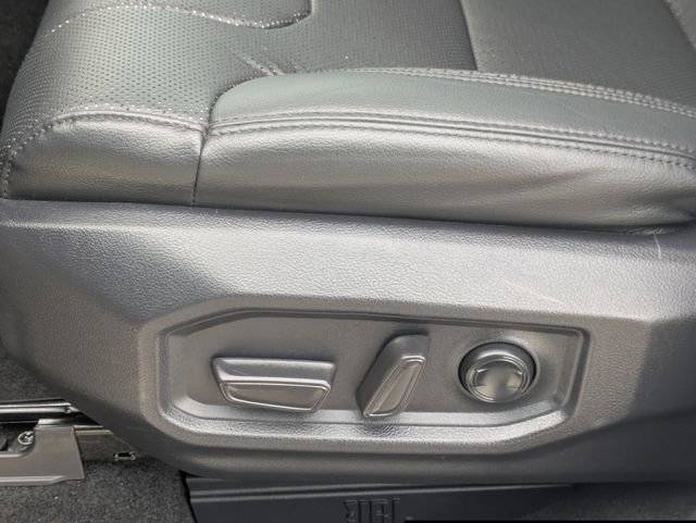 Used 2024 Toyota Tundra Limited image 26