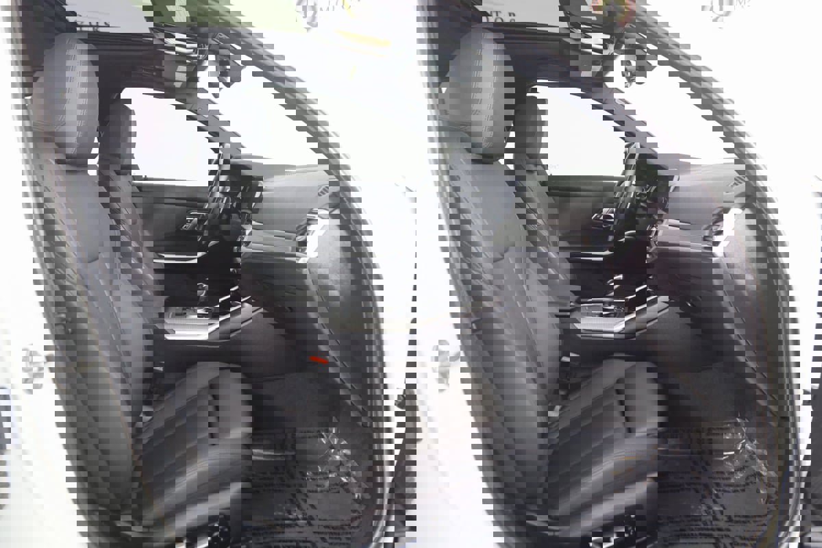 Used 2020 BMW M340i xDrive w/ Parking Assistance Package image 13