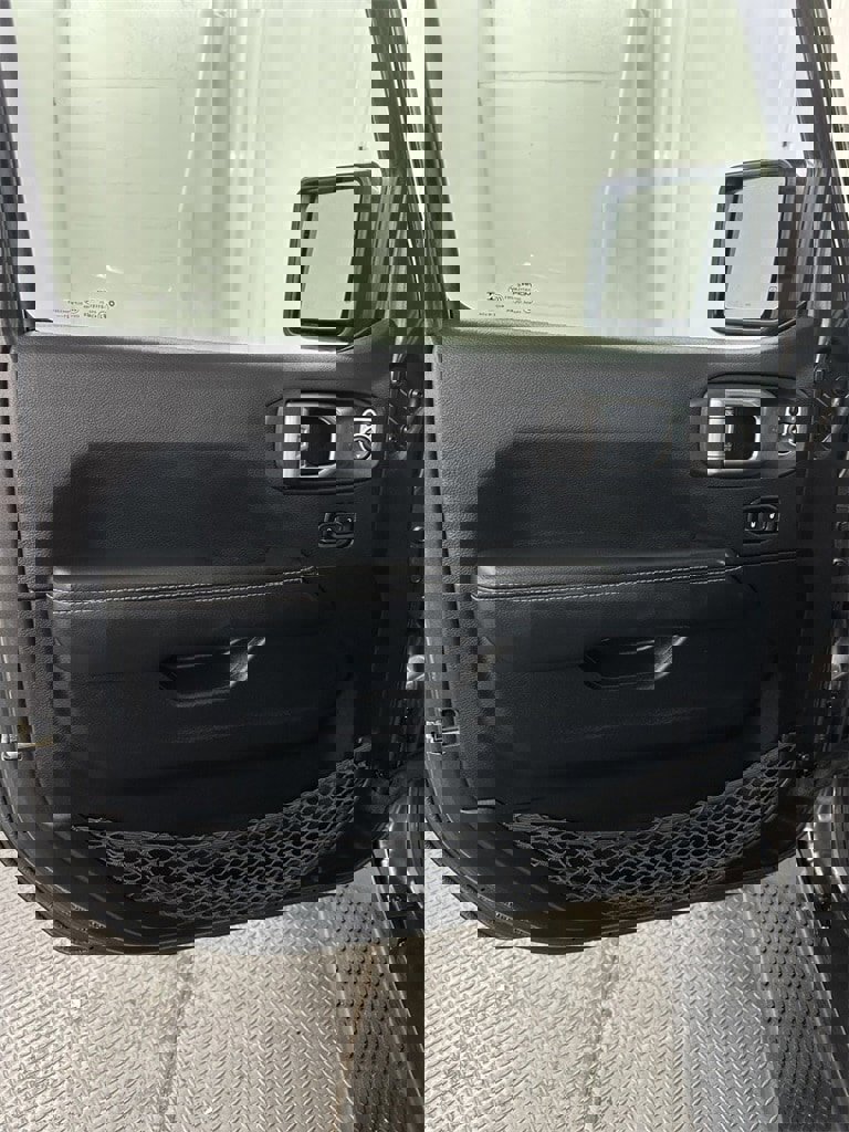 Used 2021 Jeep Wrangler Unlimited Sahara w/ Cold Weather Group image 18