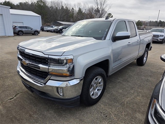 Used 2017 Chevrolet Silverado 1500 LT w/ All Star Edition image 10