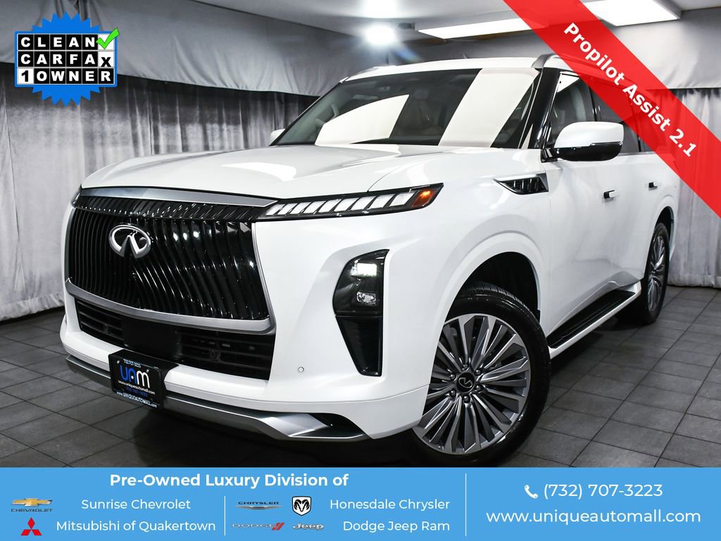 Used 2025 INFINITI QX80 Sensory