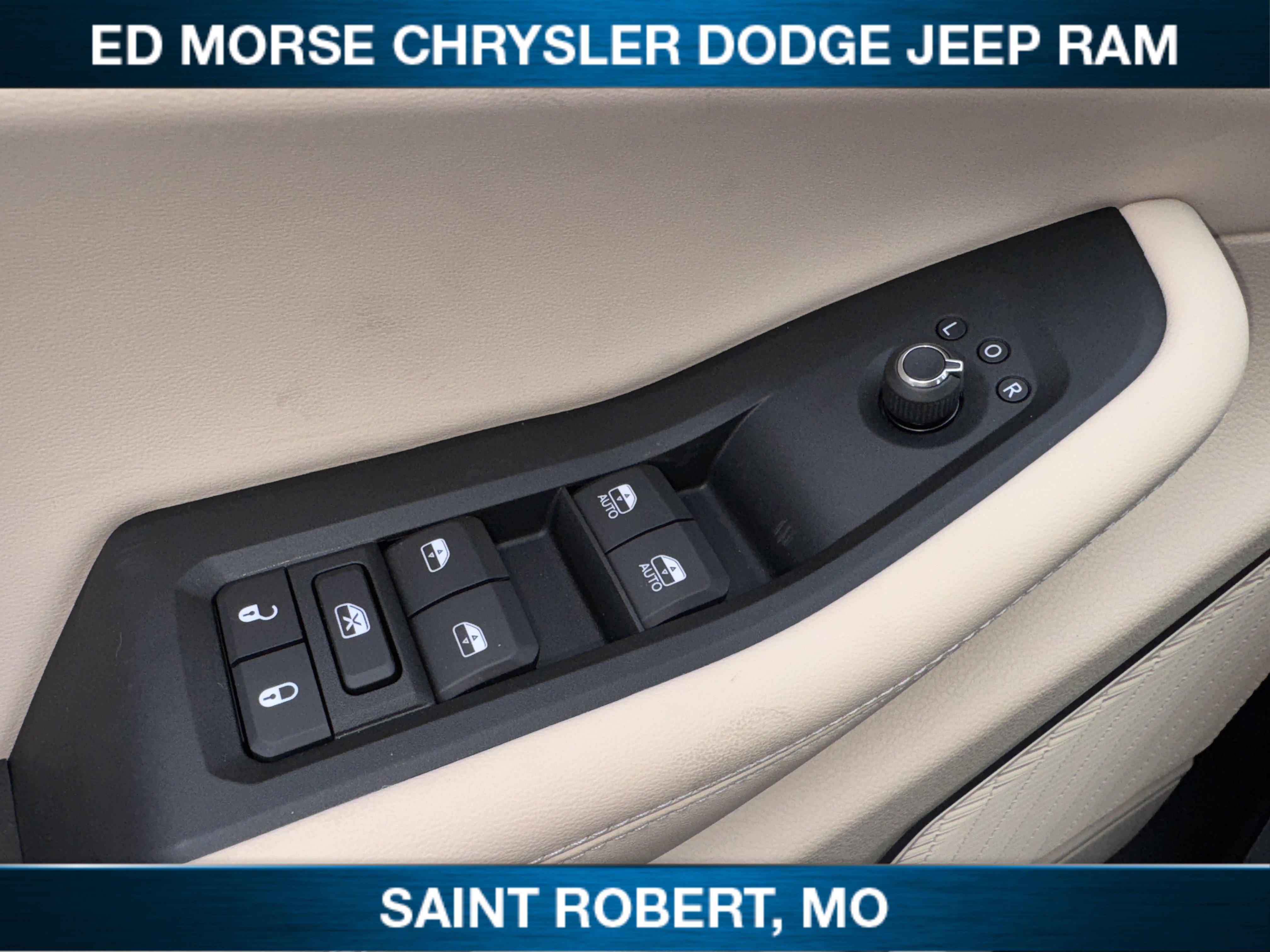 New 2025 Jeep Grand Cherokee L Limited w/ Luxury Tech Group II image 23