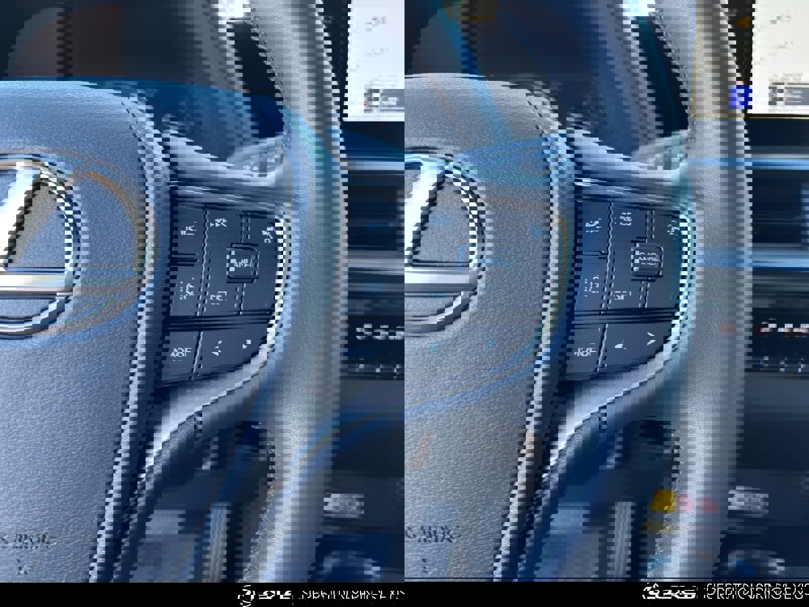 Certified 2024 Lexus UX 250h FWD image 30
