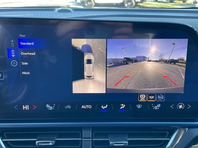 New 2026 Chevrolet Equinox EV LT w/ LPO, Tech Bronze Package FWD image 23