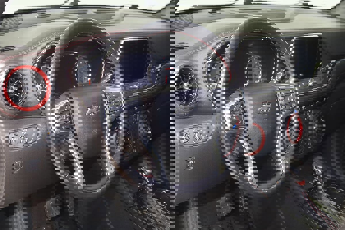 Used 2020 Chevrolet Blazer RS AWD/4WD image 6