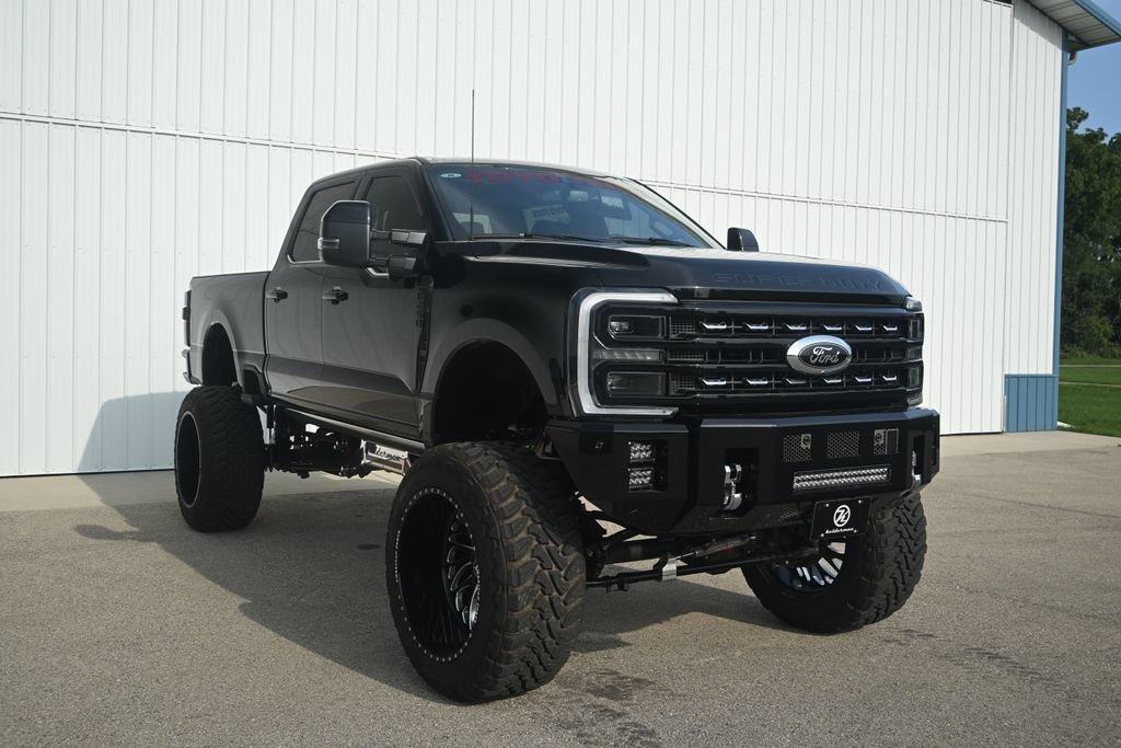 Used 2024 Ford F250 Platinum AWD/4WD image 6