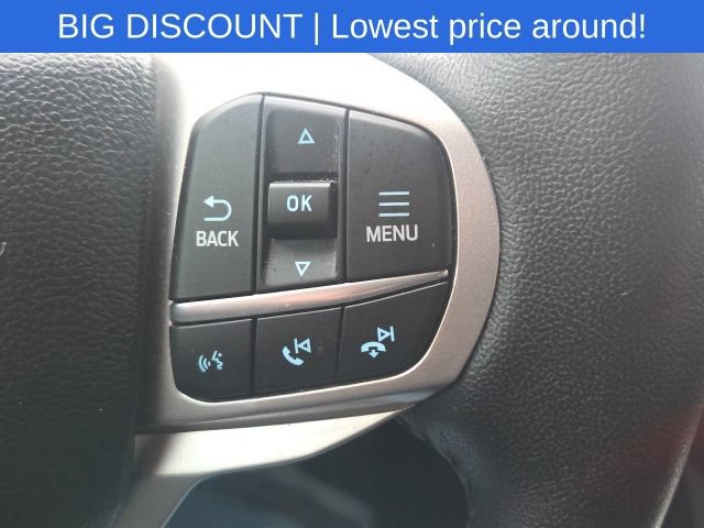 Used 2023 Ford Explorer XLT AWD/4WD image 39