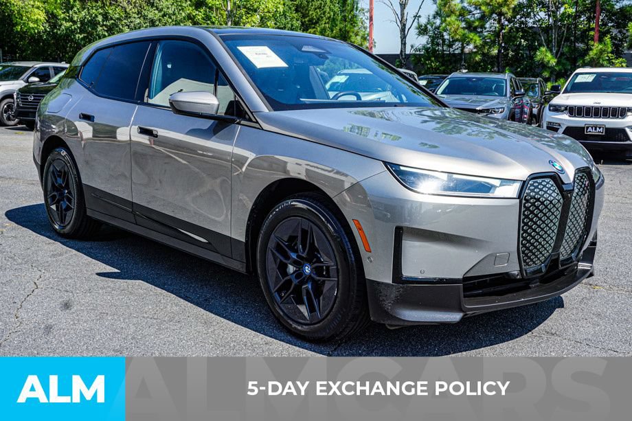 Used 2024 BMW iX xDrive50 w/ Convenience Package AWD/4WD image 3