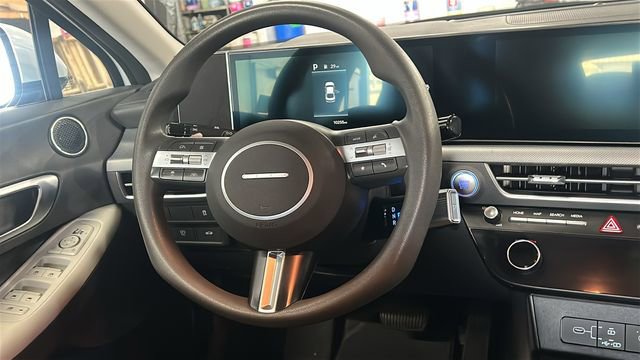 Used 2024 Hyundai Sonata SEL image 16