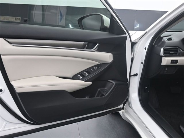 Certified 2020 Honda Accord LX image 17