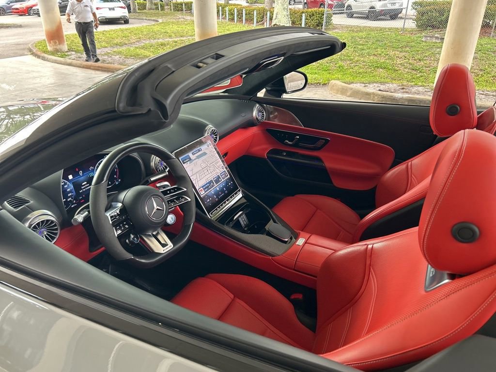 Used 2022 Mercedes-Benz SL 63 AMG 4MATIC image 9