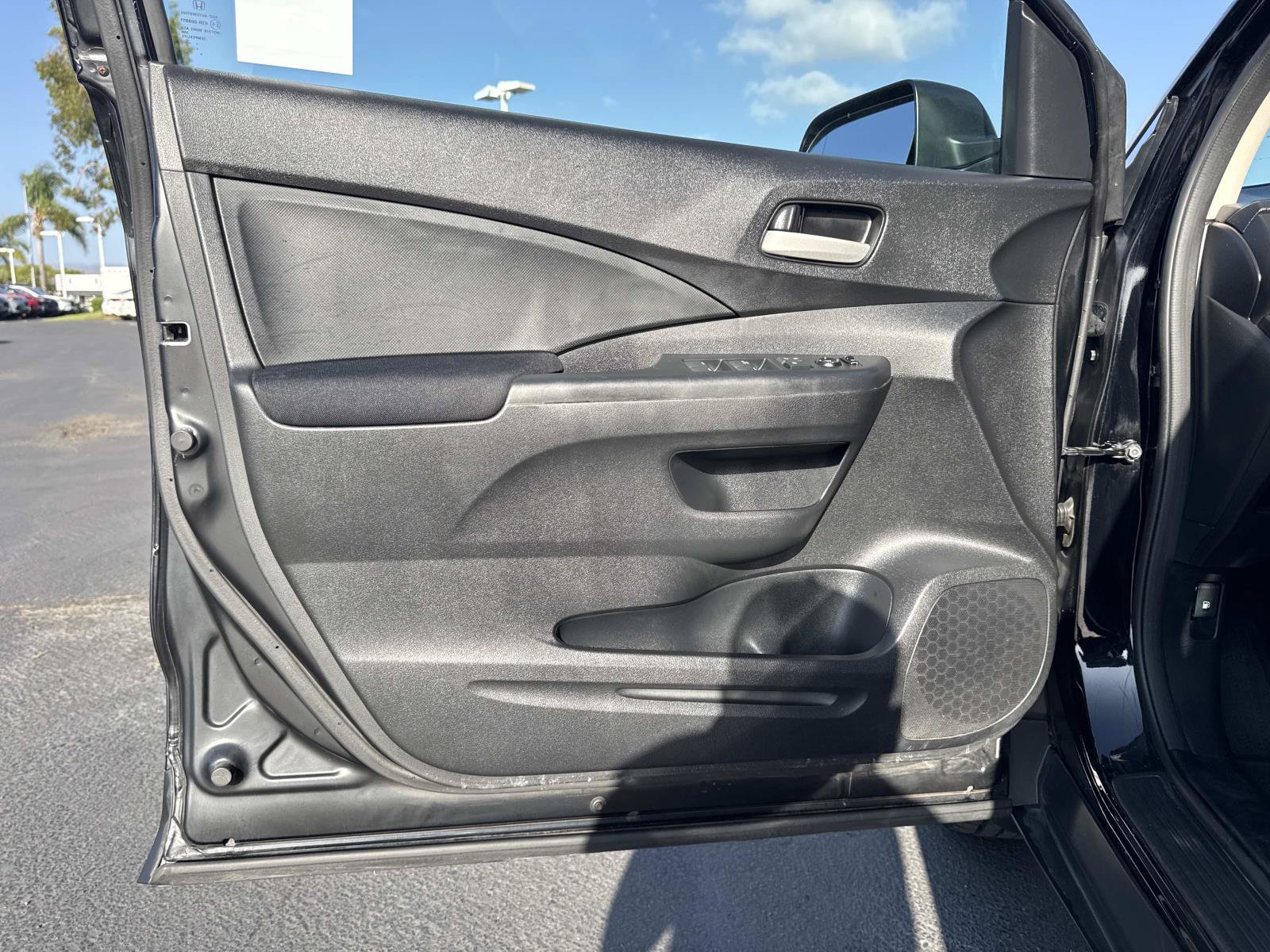Used 2016 Honda CR-V LX image 18