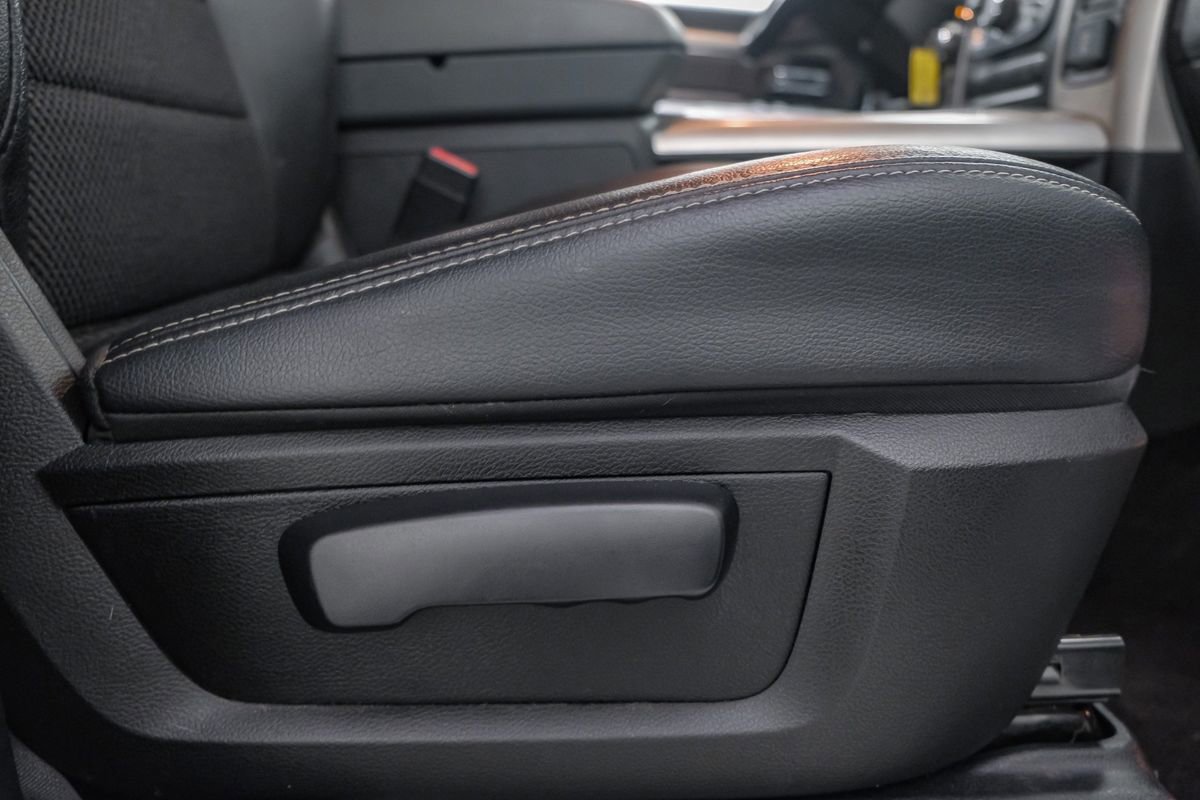 Used 2017 RAM 1500 Lone Star RWD image 33