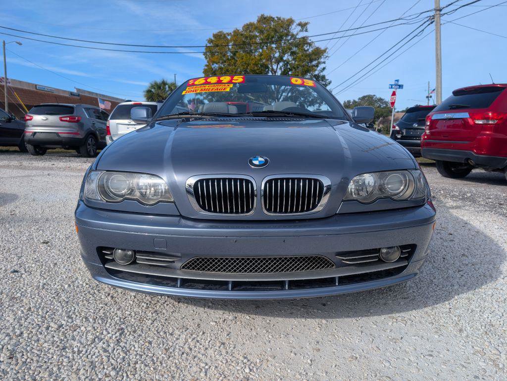 Used 2003 BMW 330Ci Convertible image 2