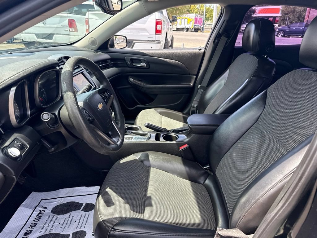 Used 2014 Chevrolet Malibu LT w/ Power Convenience Package FWD image 6