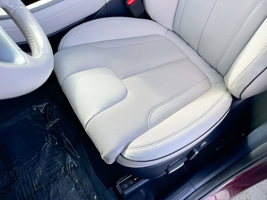 Used 2024 Hyundai Palisade Limited image 20