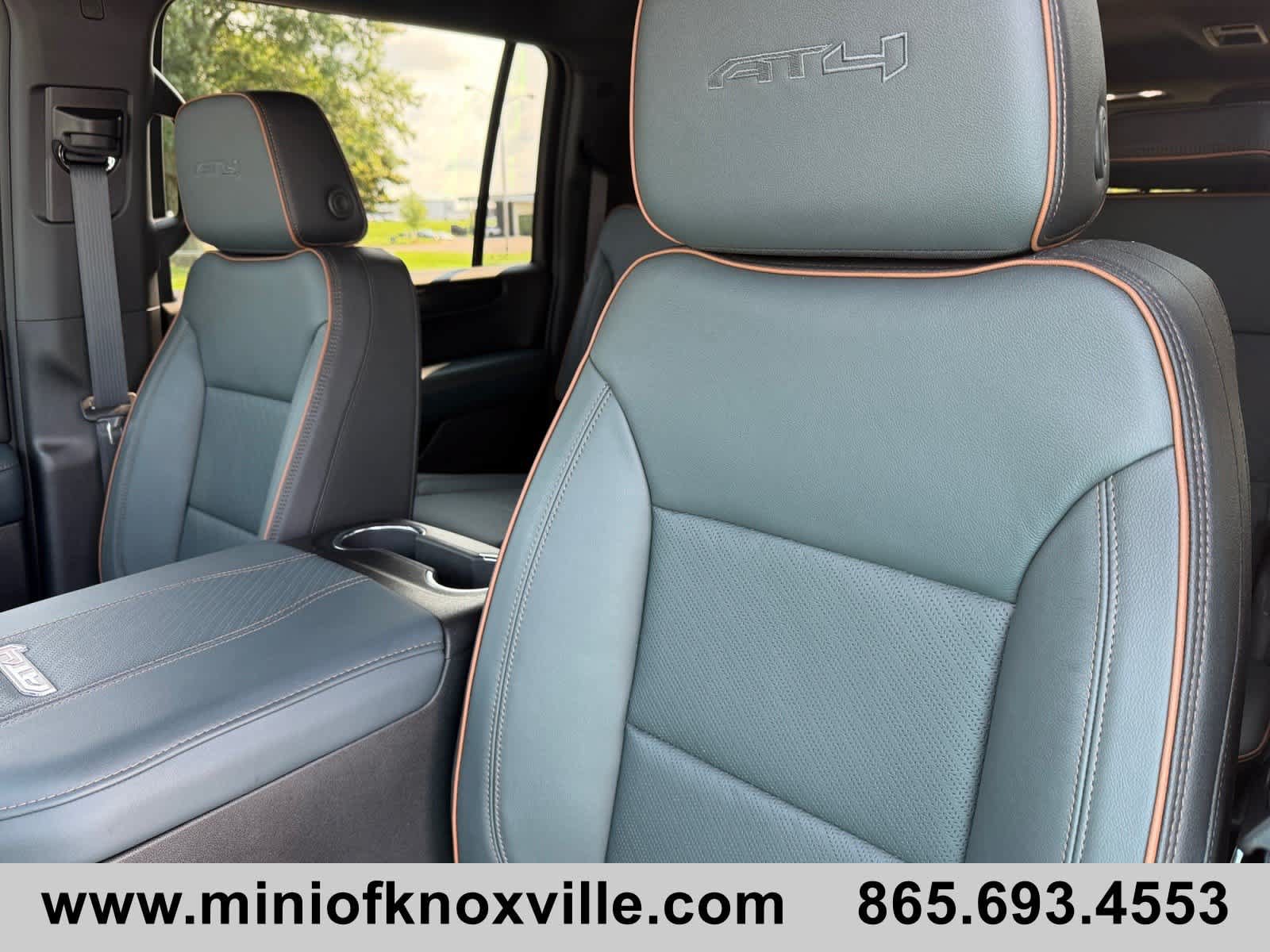 Used 2026 GMC Yukon XL AT4 AWD/4WD image 13