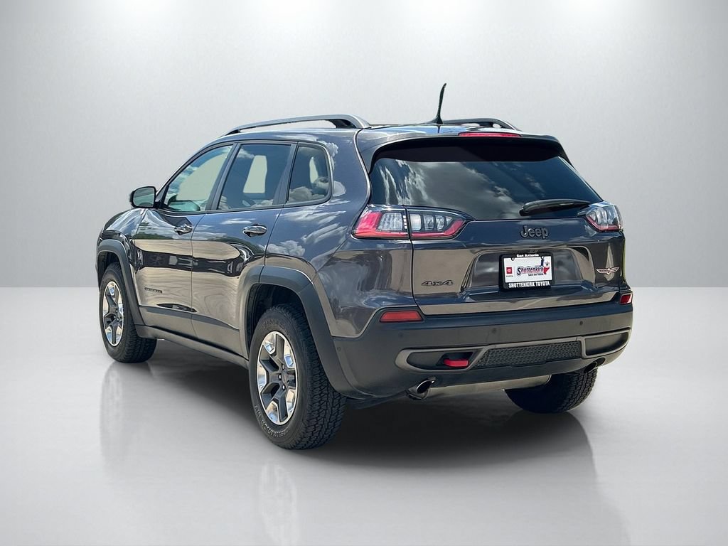 Used 2019 Jeep Cherokee Trailhawk AWD/4WD image 7