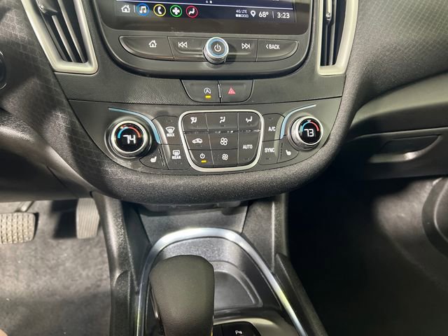 Used 2025 Chevrolet Malibu LT FWD image 19