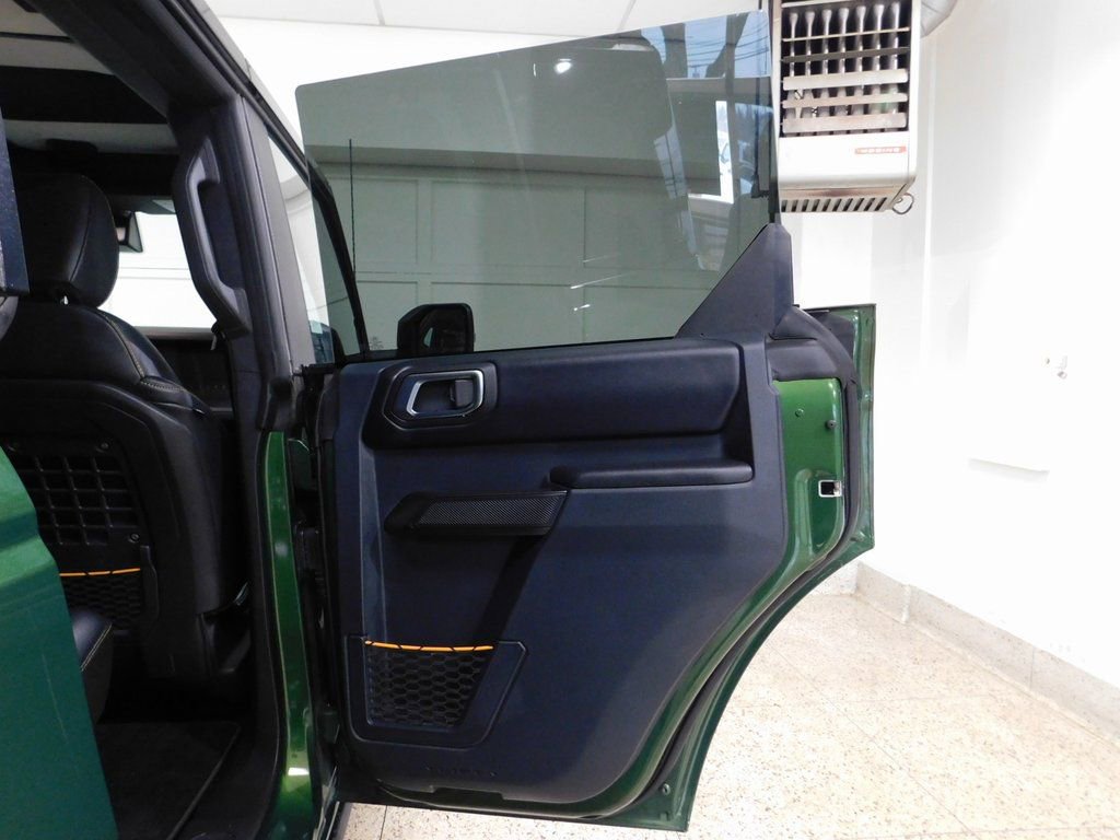 Used 2024 Ford Bronco Badlands image 90