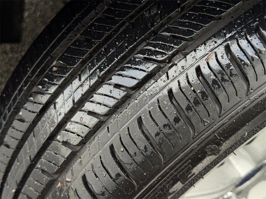 Used 2016 Ford Fiesta SE w/ Equipment Group 201A image 26