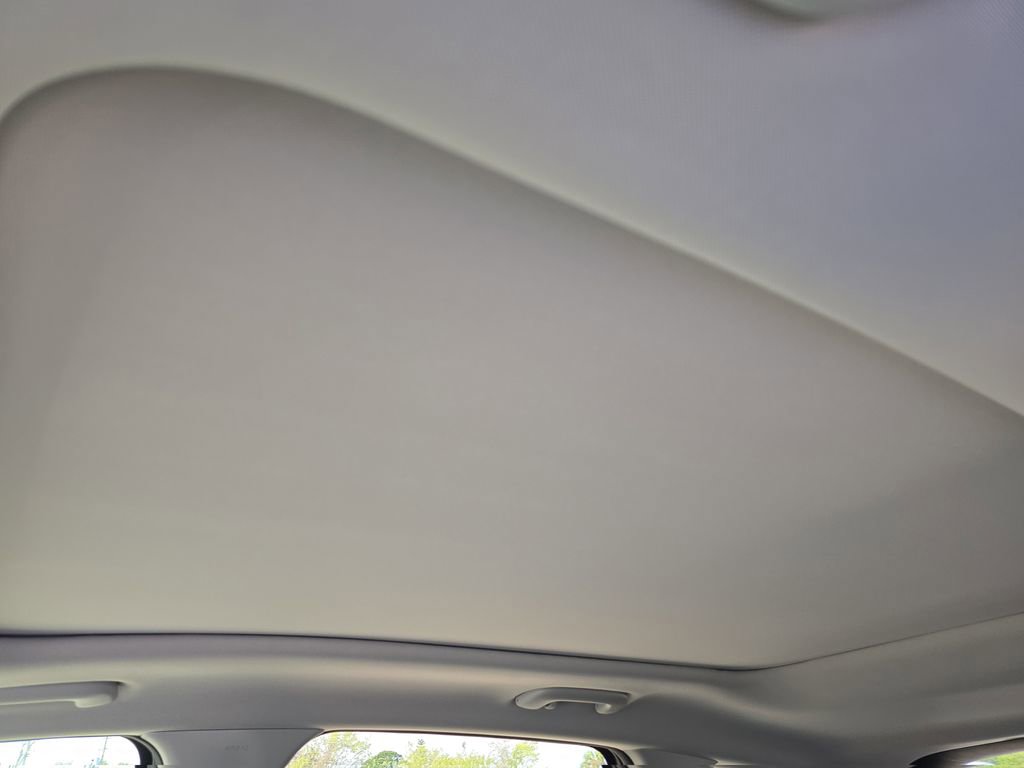New 2026 Kia Sportage SX FWD image 23