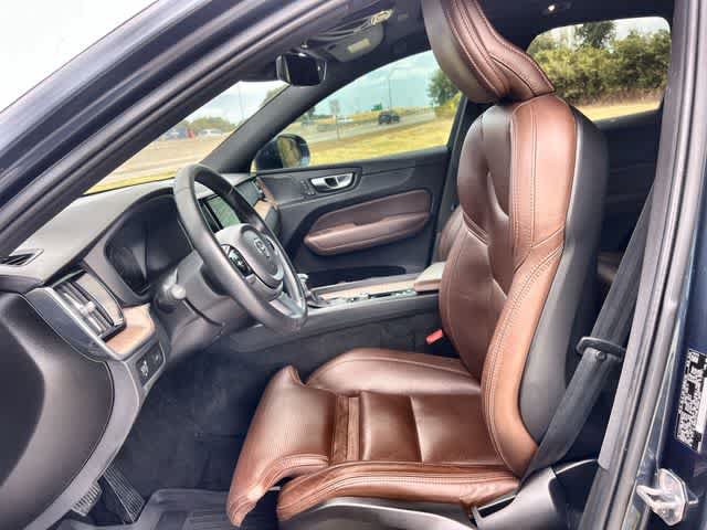 Used 2021 Volvo XC60 T5 Inscription w/ Advanced Package FWD image 11