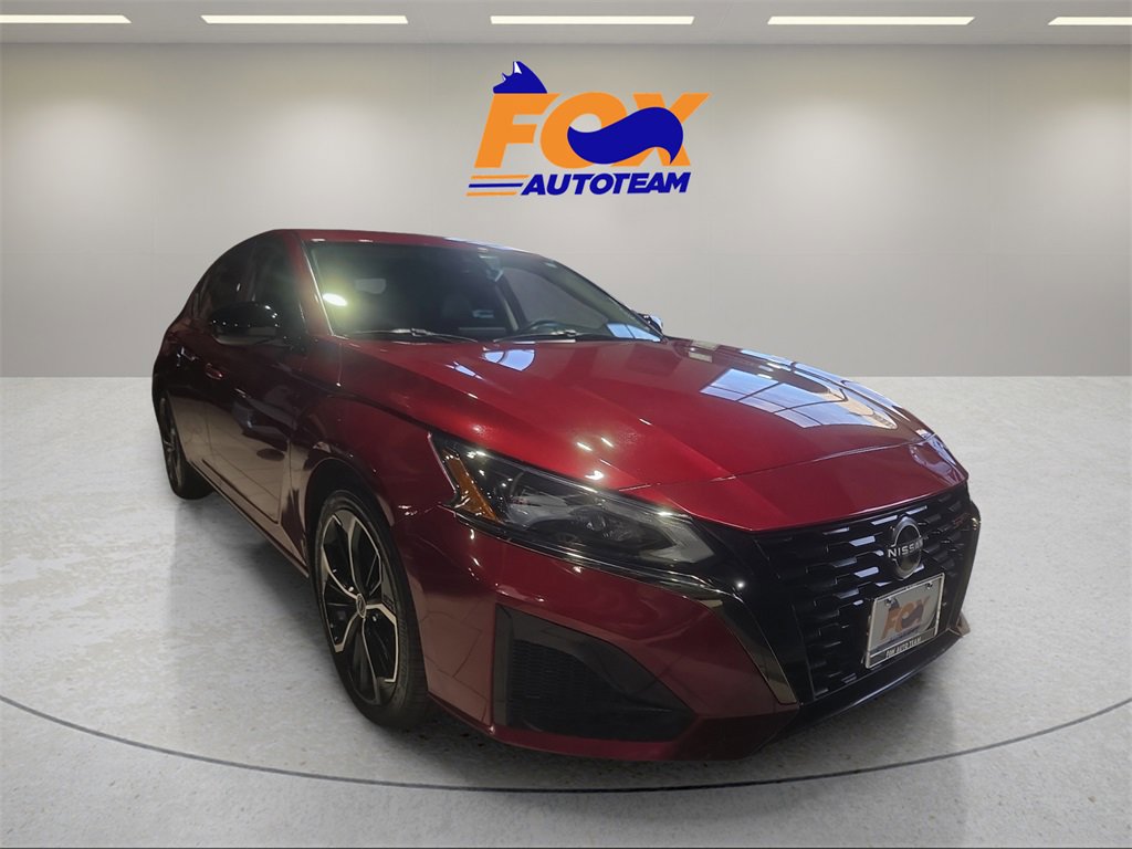 Used 2023 Nissan Altima 2.5 SR image 6