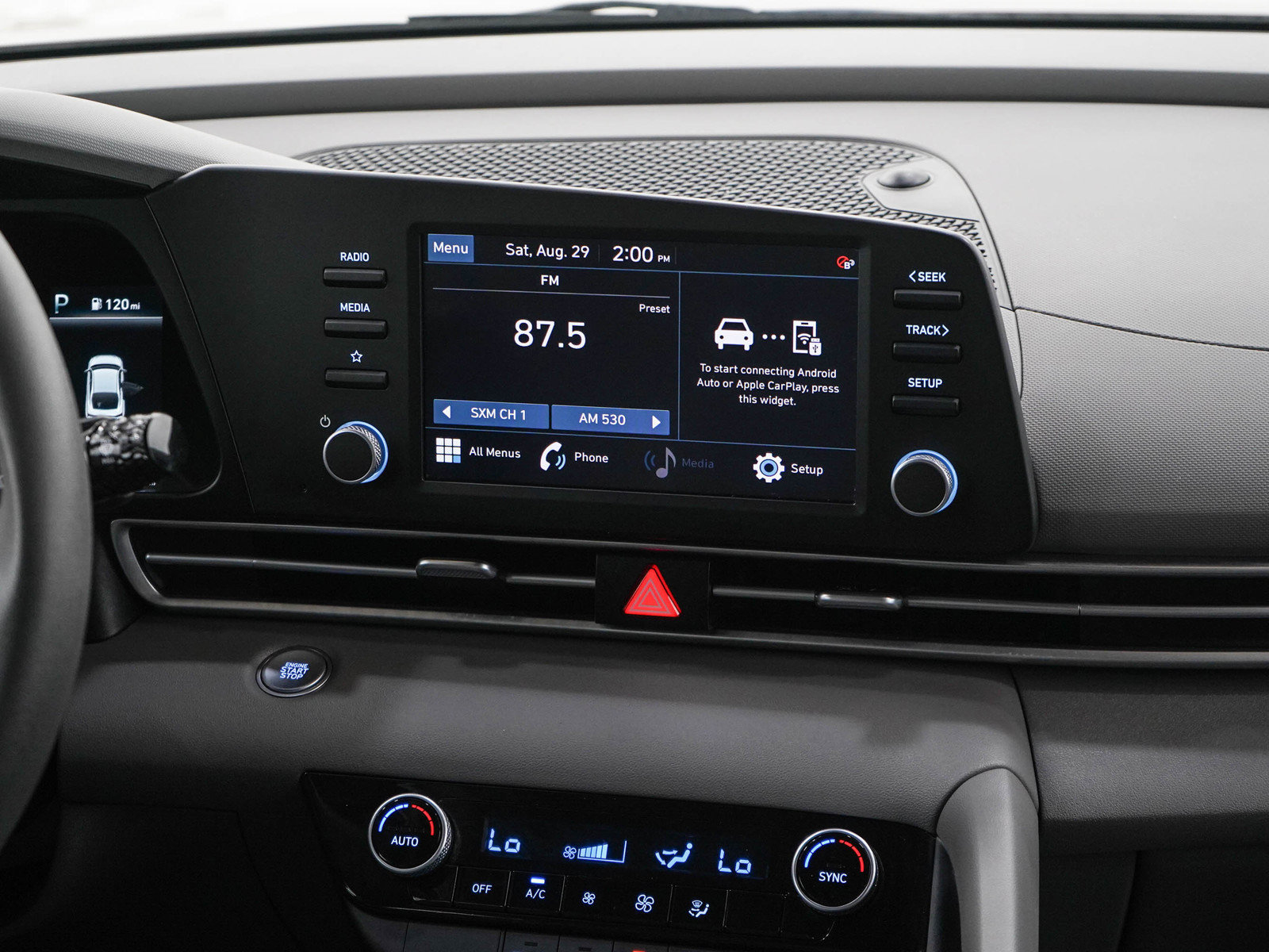 Used 2023 Hyundai Elantra SEL FWD image 15