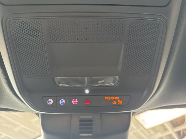 Used 2025 GMC Acadia AT4 image 55