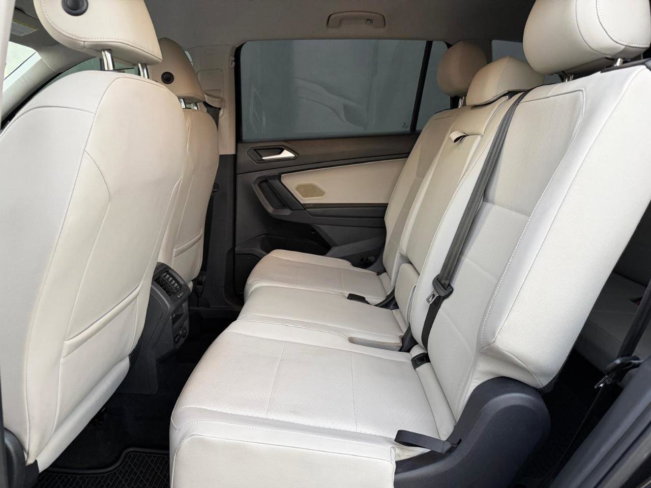 Used 2019 Volkswagen Tiguan SE FWD image 22