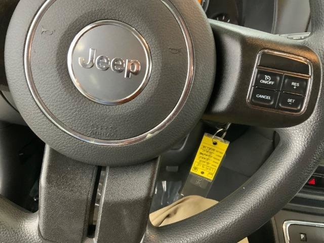 Used 2015 Jeep Compass Sport w/ Power Value Group AWD/4WD image 21