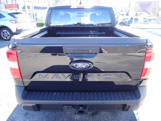 New 2025 Ford Maverick XL w/ Equipment Group 101A image 4