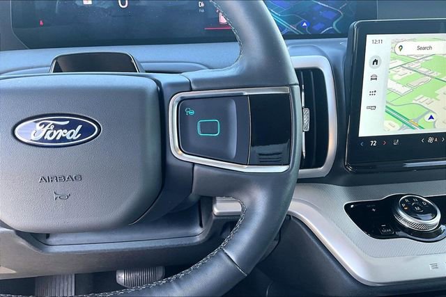 Used 2025 Ford Expedition Max Active image 12