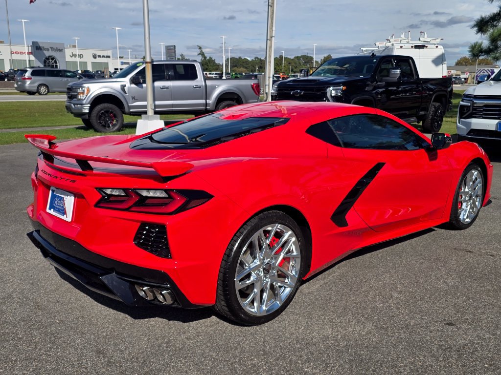 Used 2026 Chevrolet Corvette Stingray Premium Cpe w/ Z51 Performance Package RWD image 5