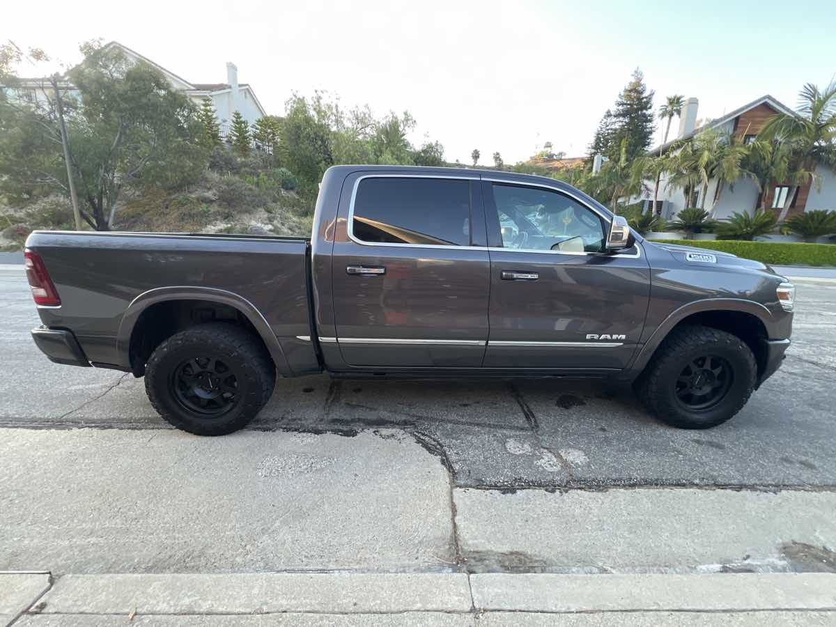 Used 2019 RAM 1500 Limited AWD/4WD image 7