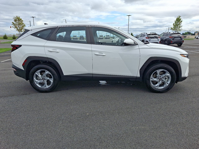Used 2023 Hyundai Tucson SE AWD/4WD image 8