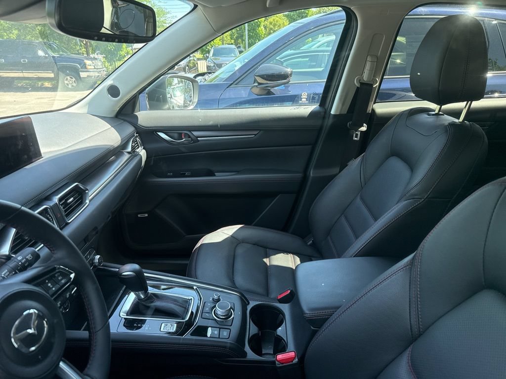 Certified 2025 MAZDA CX-5 Carbon Edition AWD/4WD image 39