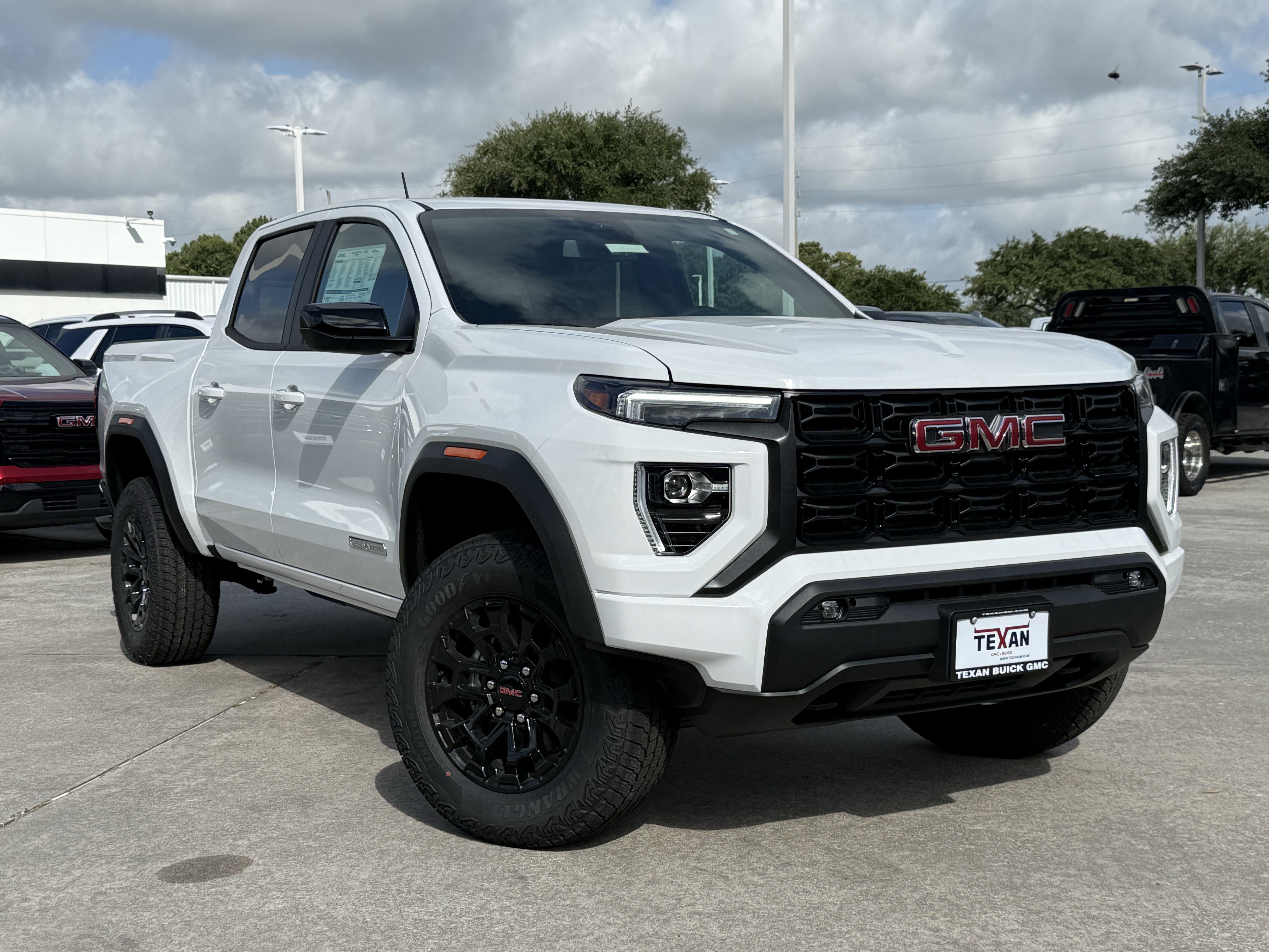 New 2026 GMC Canyon Elevation w/ Convenience Package RWD image 2