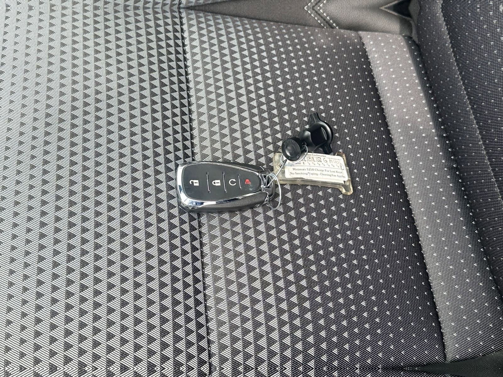 Used 2025 Chevrolet Trax LT image 21