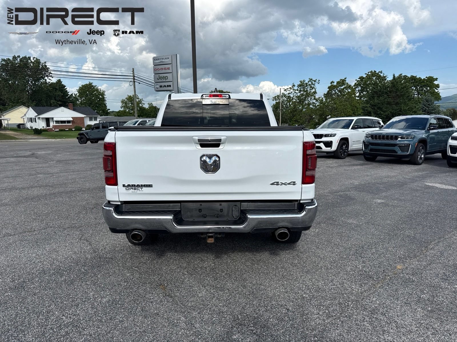 Used 2022 RAM 1500 Laramie AWD/4WD image 5