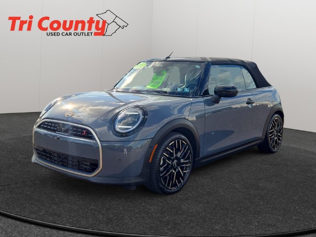 Used 2025 MINI Cooper S FWD image 3