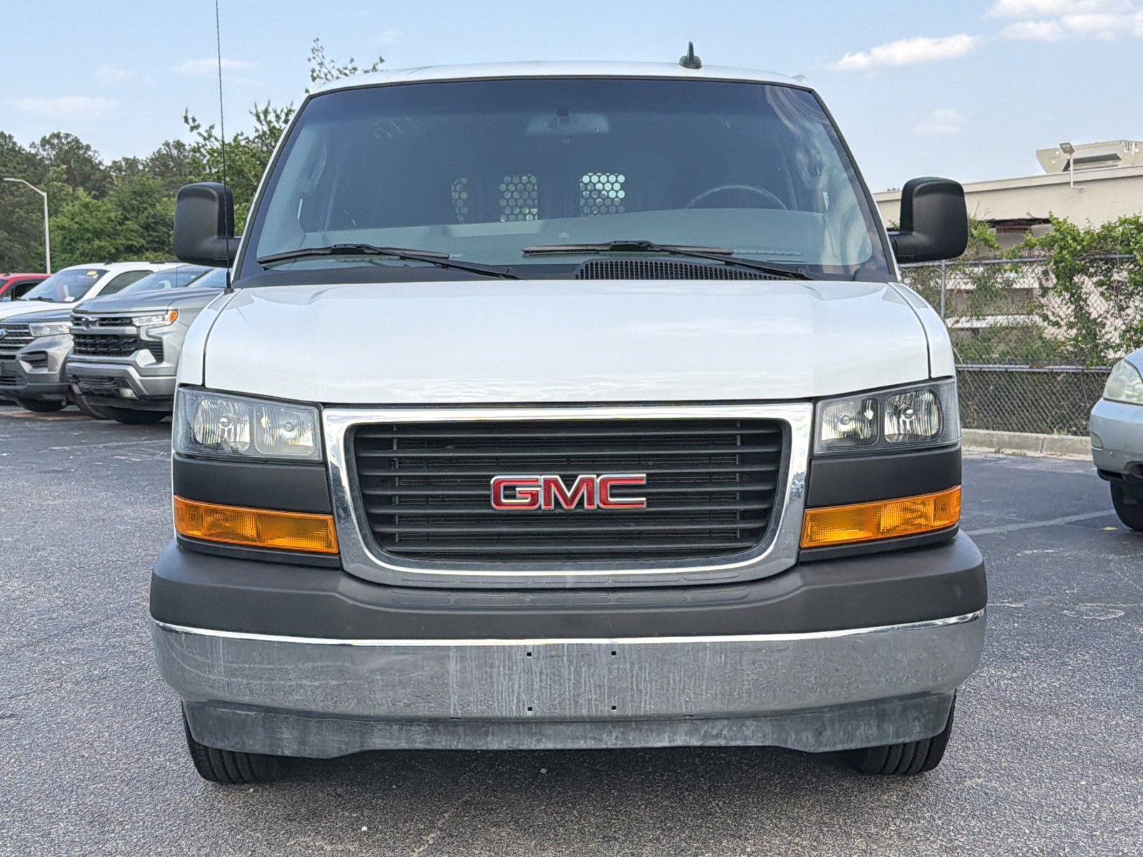 Used 2024 GMC Savana 2500 w/ Driver Convenience Package RWD image 6
