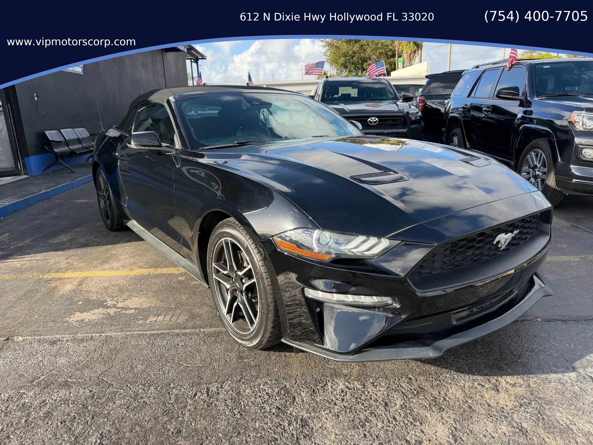 Used 2023 Ford Mustang Premium w/ Equipment Group 201A image 2