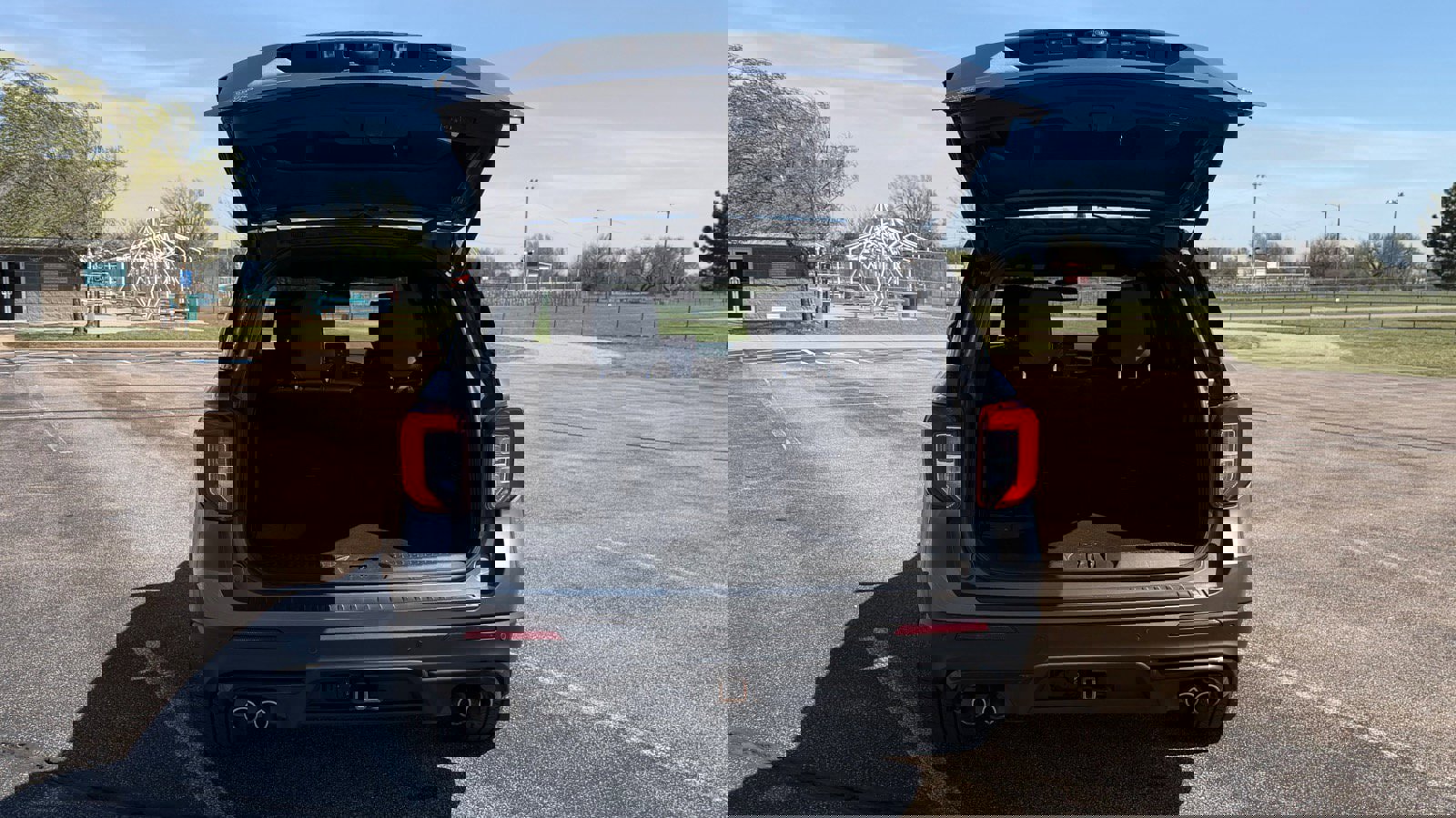 Certified 2021 Ford Explorer ST w/ Equipment Group 401A AWD/4WD image 5