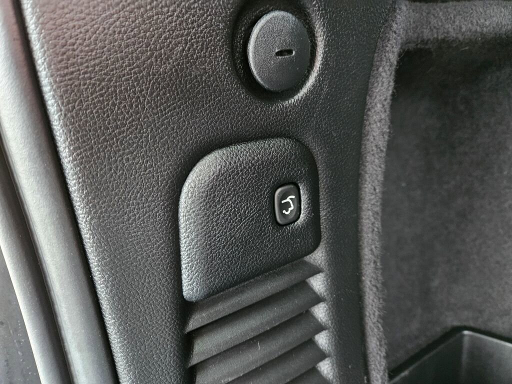 Used 2024 Dodge Durango GT image 13