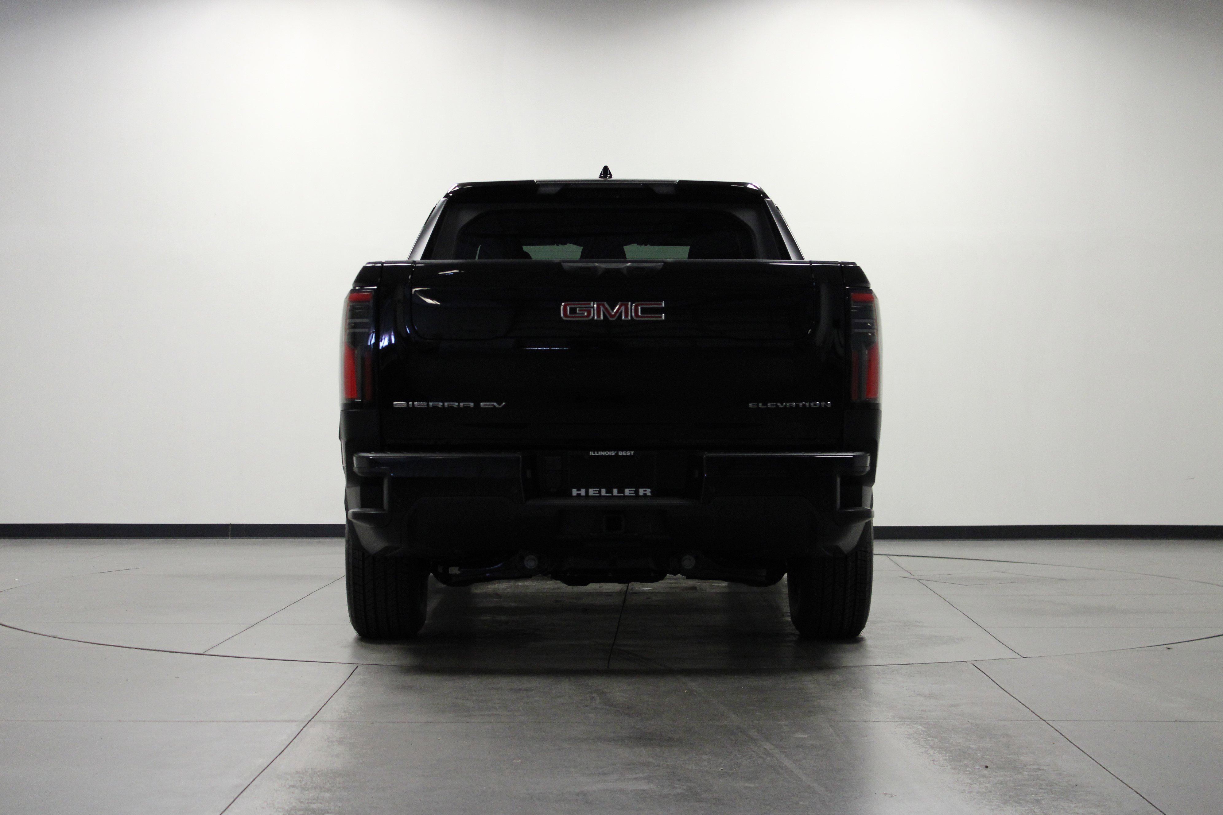 New 2026 GMC Sierra EV Elevation w/ Premium Package image 5