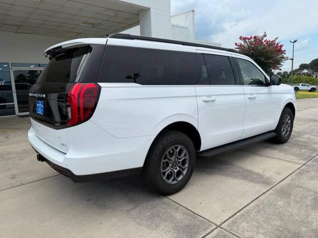 Used 2025 Ford Expedition Max Active RWD image 7