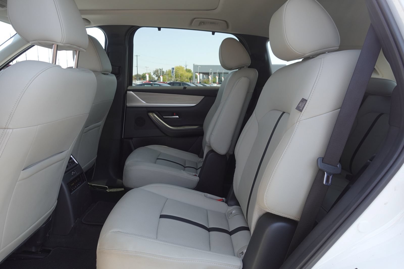 Certified 2024 MAZDA CX-90 Plug-In Hybrid w/ Premium Pkg AWD/4WD image 14