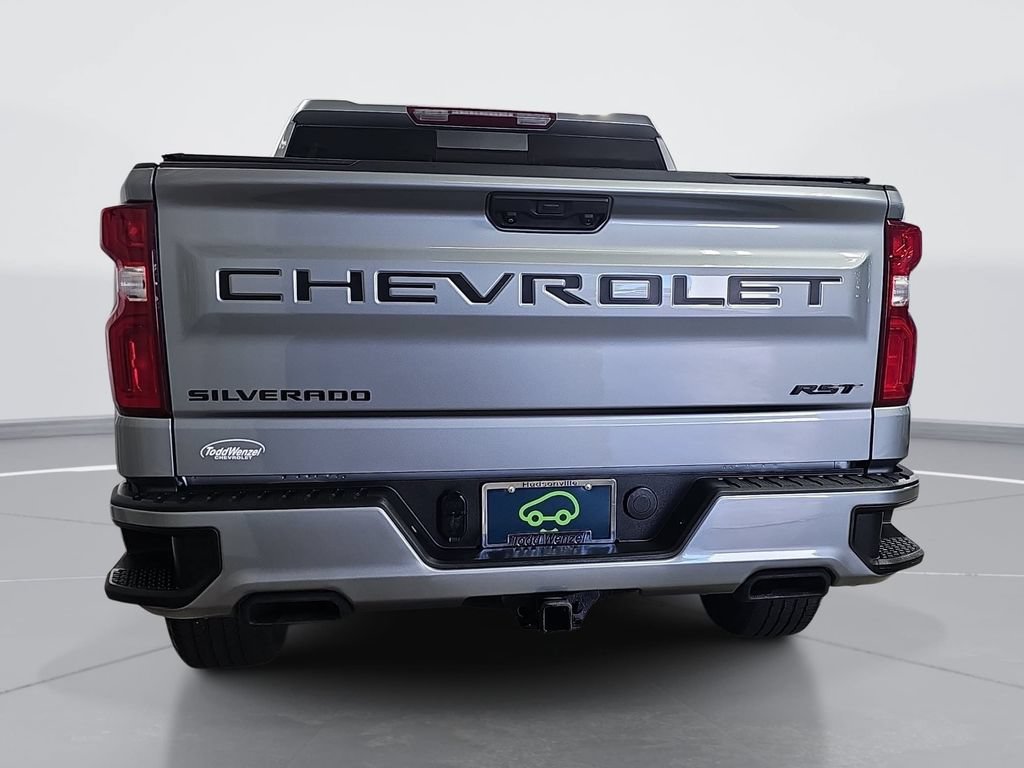 Certified 2024 Chevrolet Silverado 1500 RST w/ Convenience Package II AWD/4WD image 5